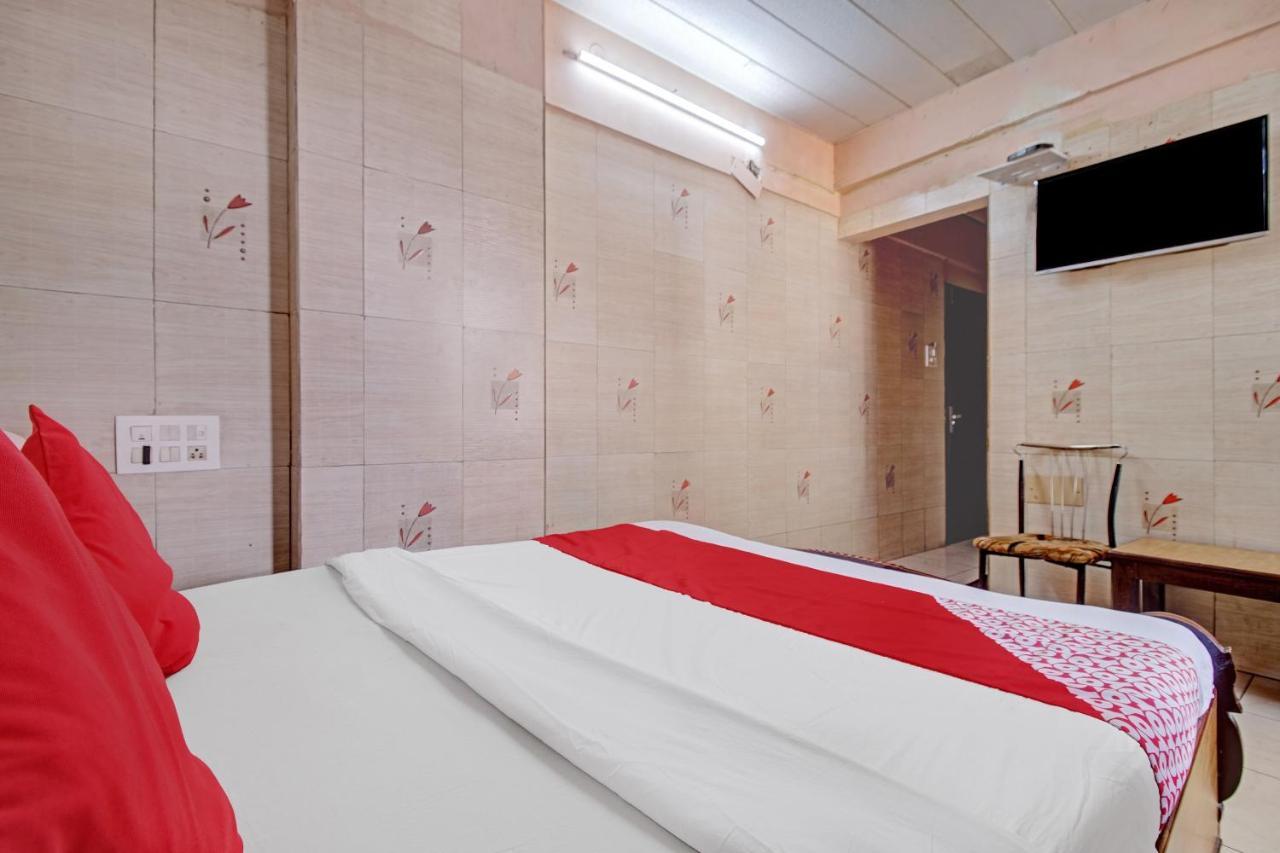 Oyo 80762 Hotel New Mini Mahal Turambhe Eksteriør bilde