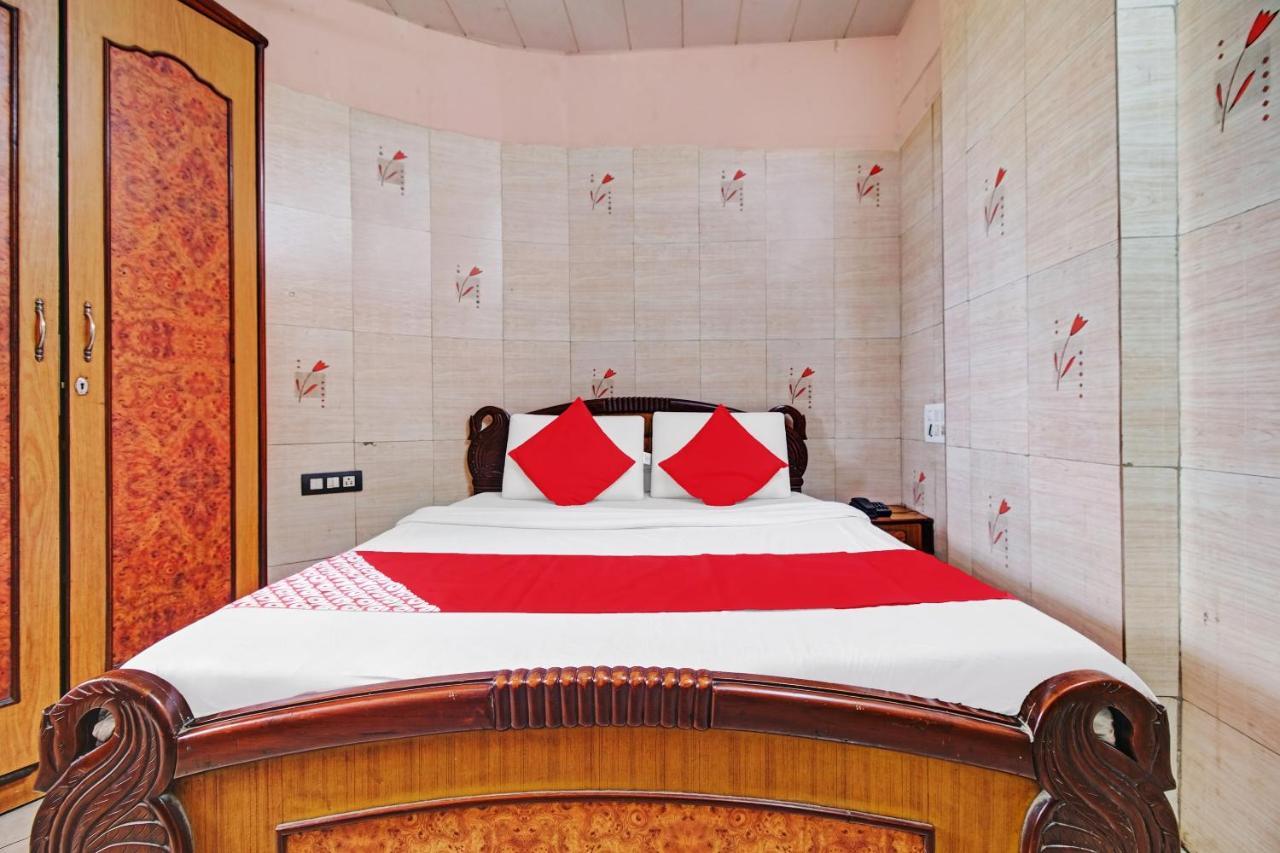 Oyo 80762 Hotel New Mini Mahal Turambhe Eksteriør bilde